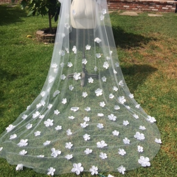 Blue Crystal Bridal Accessories Dresses & Skirts - Wedding Veil, Bridal Veil, Tulle Veil, Long Veil